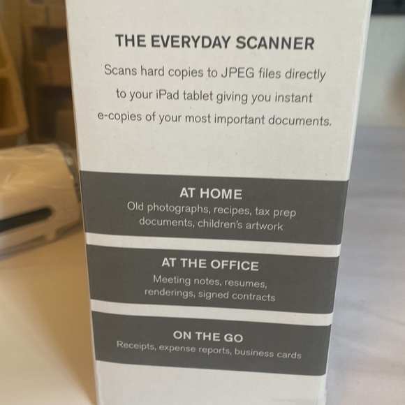 BROOKSTONE iCONVERT SCANNER FOR APPLE iPAD AND iPAD 2 TABLETS - Picture 7 of 11